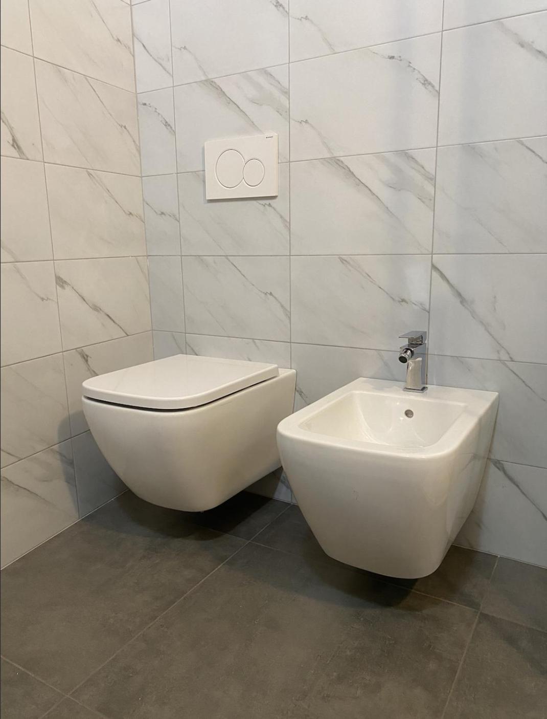 Cozy Lake Como Apartments Valmadrera Esterno foto