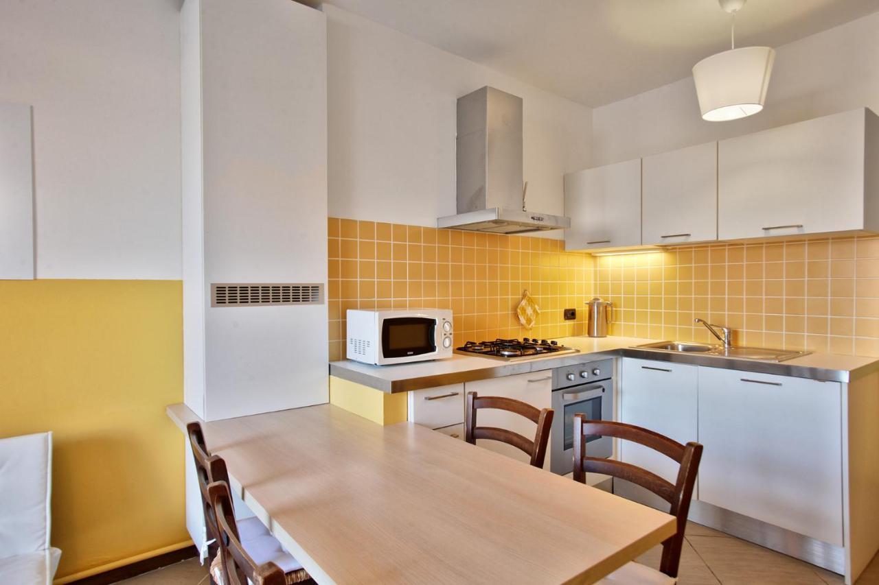Cozy Lake Como Apartments Valmadrera Esterno foto